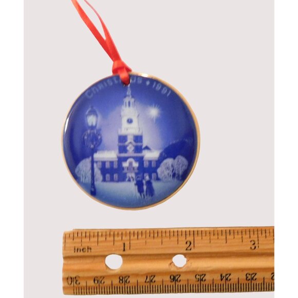 Bing & Grondahl Independence Hall 1991 Ltd Ed Porcelain Christmas Ornament Boxed - Picture 6 of 7